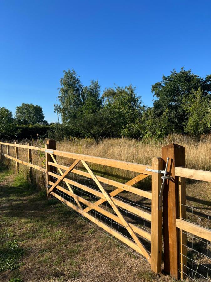 Gorgeous Comfortable Barn With Huge Private Orchard In Quiet Suffolk Location Depden Exterior photo